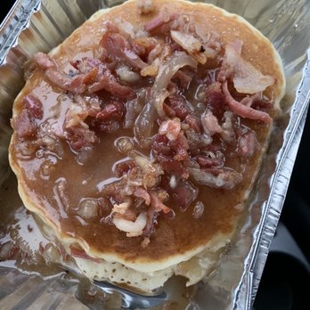 Stray Hen Cafe - Maple bacon Specialty Pancakes to go - Breakfast & Brunch Near Me - Elmhurst, Illinois Stray Hen Cafe - Maple bacon Specialty Pancakes to go - Breakfast & Brunch Near Me - Elmhurst, Illinois