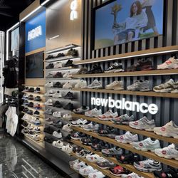 Shoe Palace