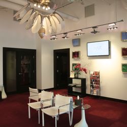 Juut Salon Spa - Beautiful waiting area at JUUT Salonspa in Roseville, MN.
