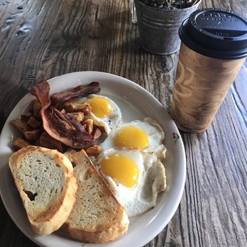 Roast Cafe - Breakfast & Brunch Near Me - Alamosa, Colorado