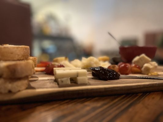Mingle + Graze by null