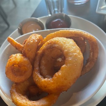 Latitude 34 - Beer battered Onion rings - New American Near Me - Camarillo, California Latitude 34 - Beer battered Onion rings - New American Near Me - Camarillo, California