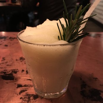 Pizza Union - 3.50£ Frozen Margarita - Tequila, Lime, Rosemary - Pizza Near Me - London, XGL