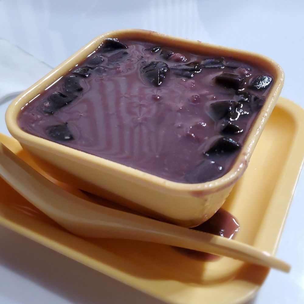 Sweethoney Dessert - Desserts Near Me - Burnaby, British Columbia