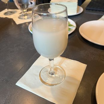 Umi Sake House - Sushi Bars Near Me - Seattle, Washington