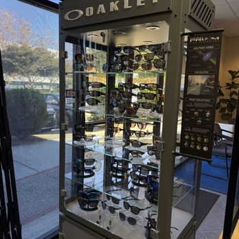 ADVANCE VISION CENTER - Updated February 2026 - 41 Photos & 89