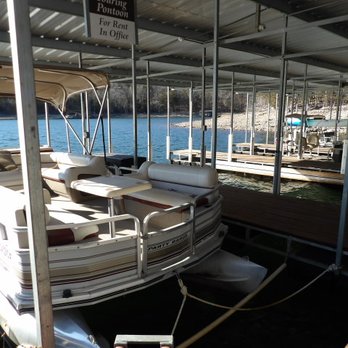 Beaver Lakefront Cabins - They have pontoon boats for rent. - Guest Houses Near Me - Eureka Springs, Arkansas