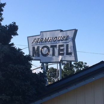 Farmhouse Paso - A true Paso gem. Ssssssh keep it a secret! - Hotels Near Me - Paso Robles, California