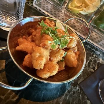 Hearthstone Kitchen & Cellar - New American Near Me - Las Vegas, Nevada