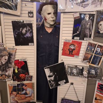 Ghoulish Mortals - Props Near Me - St. Charles, Illinois Ghoulish Mortals - Props Near Me - St. Charles, Illinois