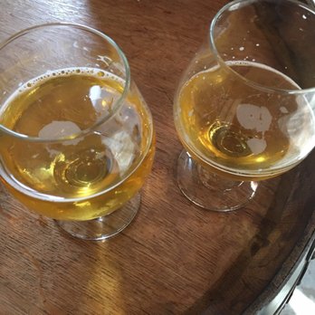 Fieldwork Brewing Co. - Breweries Near Me - Berkeley, California