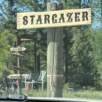 The Hohnstead - Personal parking space, very cute and welcoming touch! - Vacation Rentals Near Me - Bonner, Montana
