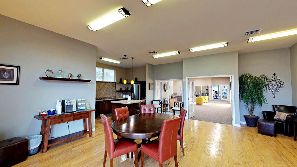 JENNA VILLAGE Updated May 2024 30 Photos & 15 Reviews 4885 Aster