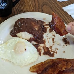 Pop's Cafe - Off menu chocolate gravy and biscuits.