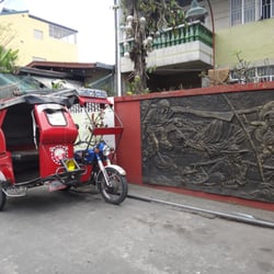 Angono Street Art - Art and daily life go together in Angono.