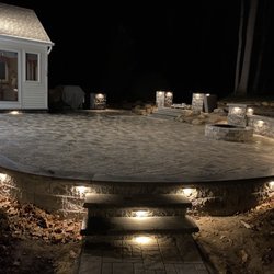 Roy Targia Masonry - Outdoor
Kitchen seat wall w firepit