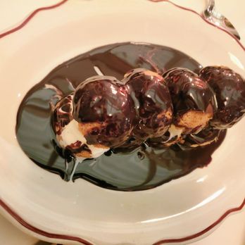 Le Diplomate - Profiteroles - Brasseries Near Me - Washington, DC, District of Columbia