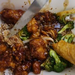 Fortune Cooking Food Truck - Honey sesame chicken and an egg roll
