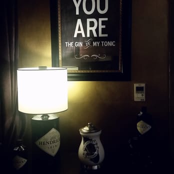 The Gin Corner - Cocktail Bars Near Me - Rome, RM