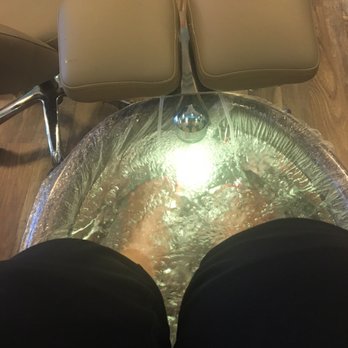 Princess Nail Bar - I love that they use liners in the foot tubs! - Nail Salons Near Me - Raleigh, North Carolina Princess Nail Bar - I love that they use liners in the foot tubs! - Nail Salons Near Me - Raleigh, North Carolina