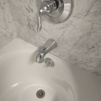 Peppermill Reno - North tower shower. - Casinos Near Me - Reno, Nevada Peppermill Reno - North tower shower. - Casinos Near Me - Reno, Nevada