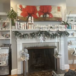 Body Secrets Day Spa & Hair Salon - Relaxing ambiance, great winter decor, quality, natural products for sale