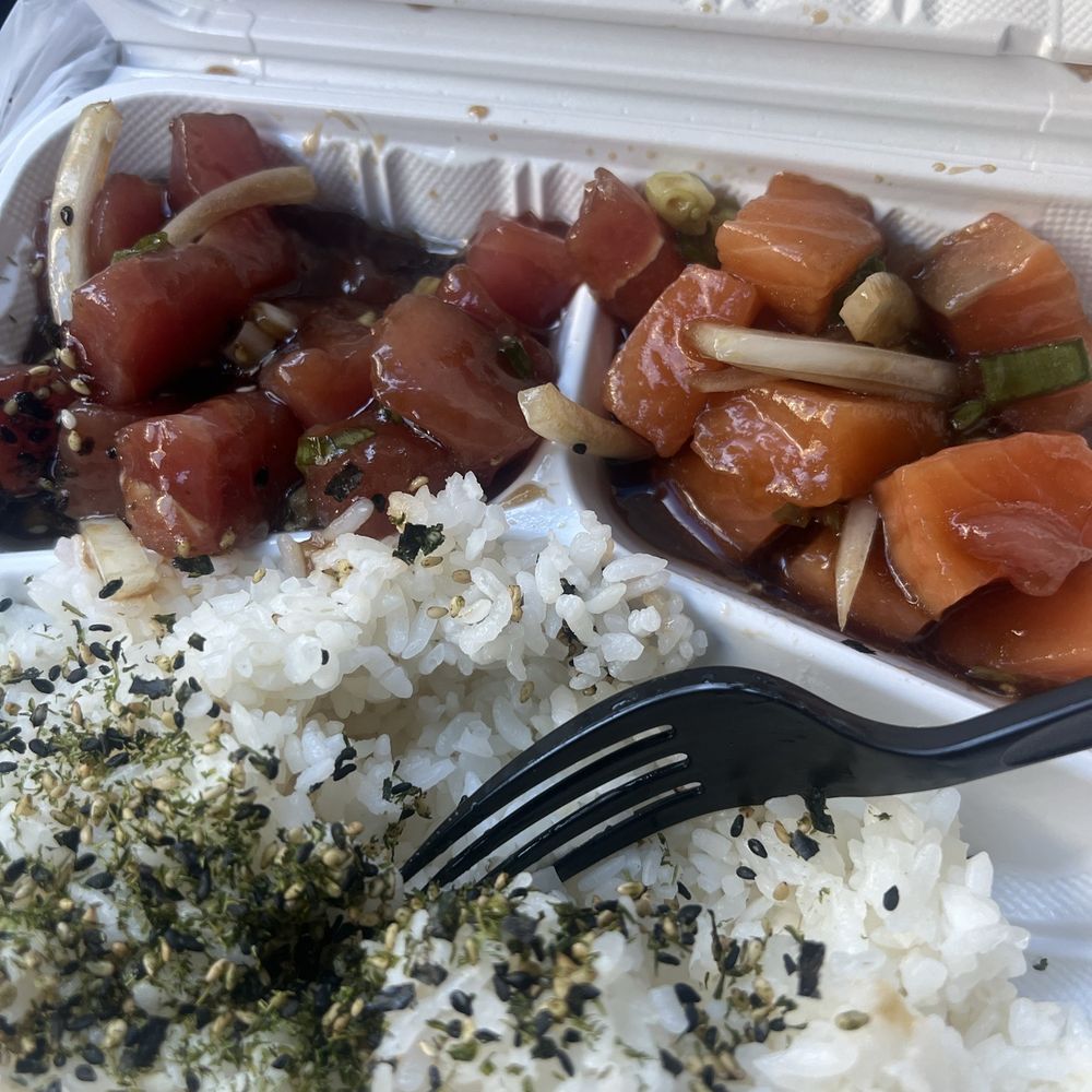 Terrible, sorry NOT worth $17 for over priced and nasty poke. Terrible, sorry NOT worth $17 for over priced and nasty poke.
