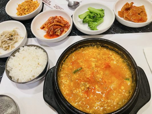 Kings Restaurant (Korean Cuisine) by null