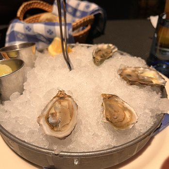 Duke's Seafood - Seafood Near Me - Seattle, Washington