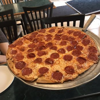 Sunset Grill Pewaukee - Pizza - Pizza Near Me - Pewaukee, Wisconsin