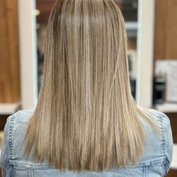 Humming Hair Boutique - Highlights (hair by Jenny)