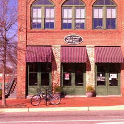 Carriage House Wines - Perfect ambiance in a beautifully restored Old-South building