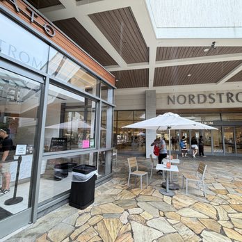 Nordstrom Gelato Bar - Gelato Near Me - Honolulu, Hawaii Nordstrom Gelato Bar - Gelato Near Me - Honolulu, Hawaii