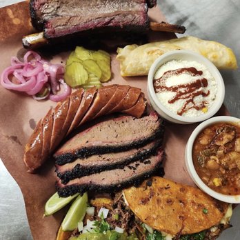 225 BBQ - Barbeque Near Me - Arlington, Texas