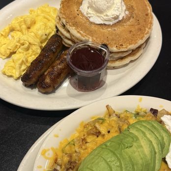 Russell's - American Near Me - Pasadena, California