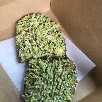The Blended Berry - Avocado toast - Juice Bars & Smoothies Near Me - Buzzards Bay, Massachusetts