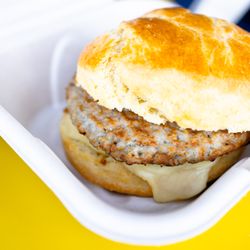 Groovy Goose Coffee - biscuit with egg and sausage