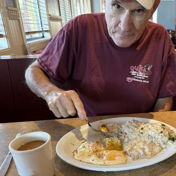 Mount Athos Restaurant and Cafe - Biscuits and gravy - Greek Near Me - Florence, Arizona