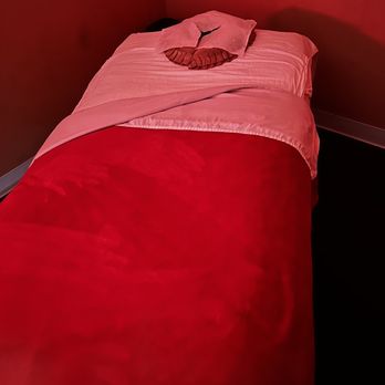 Queen Massage - Massage Near Me - Los Alamitos, California Queen Massage - Massage Near Me - Los Alamitos, California