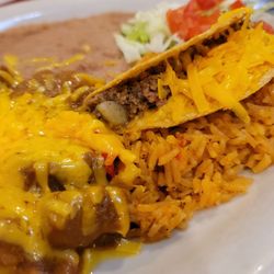 Taqueria La Tapatia - Plato Mexicano
