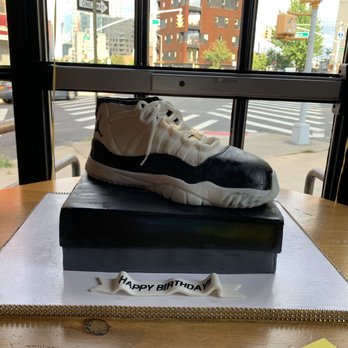 Soma cakes NYC - Custom Cakes Near Me - New York, New York Soma cakes NYC - Custom Cakes Near Me - New York, New York