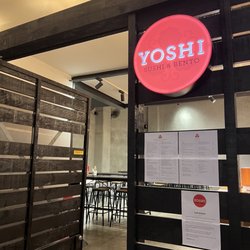 Yoshi Sushi & Bento - Entrance