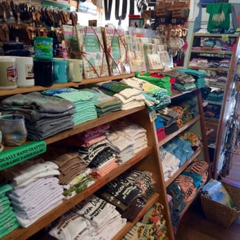 Rincon Design - Men's Clothing Near Me - Carpinteria, California