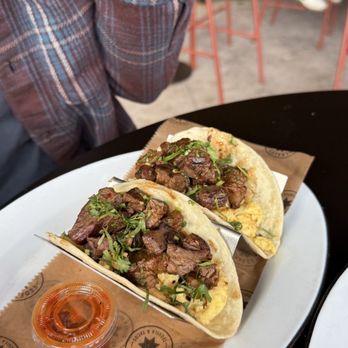 Federales Tacos & Tequila - Logan Square - Breakfast Tacos* - Bars Near Me - Chicago, Illinois Federales Tacos & Tequila - Logan Square - Breakfast Tacos* - Bars Near Me - Chicago, Illinois