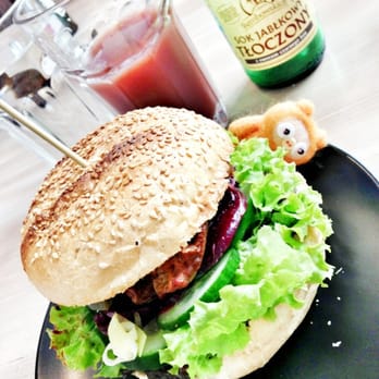 Nova Krova - the seitan burger, july 2014 - Vegan Near Me - Kraków, Massachusetts Nova Krova - the seitan burger, july 2014 - Vegan Near Me - Kraków, Massachusetts