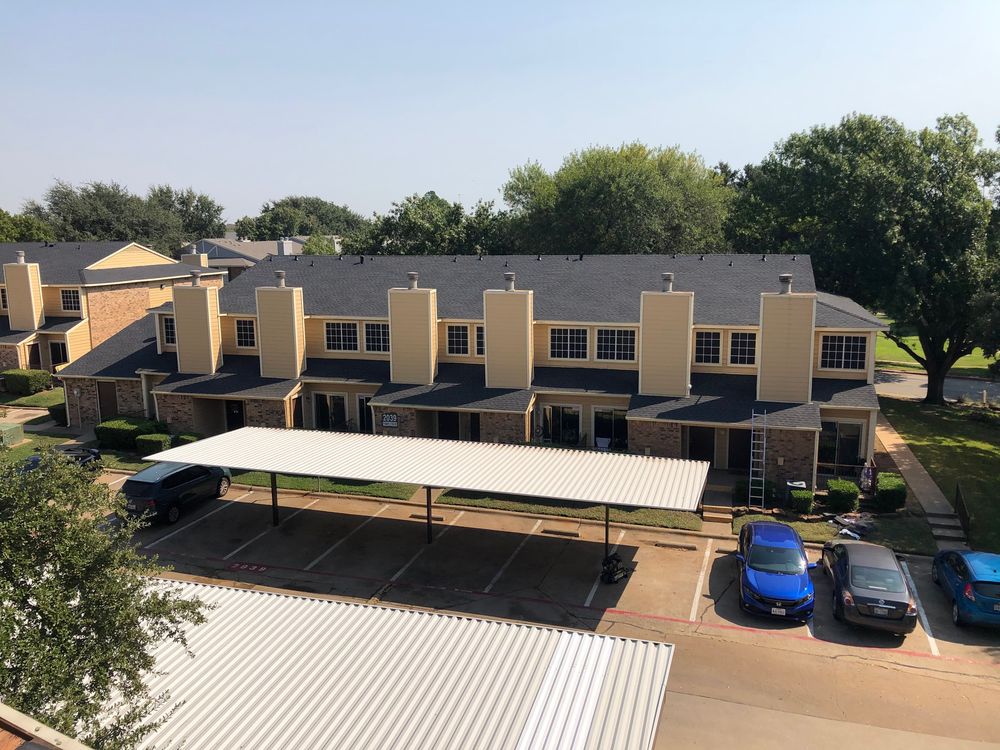 Slide of Canac Roofing & Construction