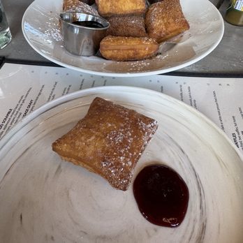 Tops Diner - Beignets - Diners Near Me - East Newark, New Jersey