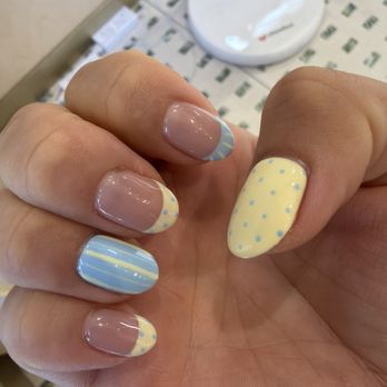 Glamour Nail Salon - Custom gel manicure - Nail Salons Near Me - San Mateo, California Glamour Nail Salon - Custom gel manicure - Nail Salons Near Me - San Mateo, California