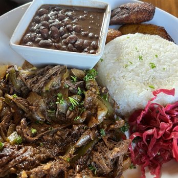 Baracoa Cuban Restaurant - Ropa Vieja - Cuban Near Me - Palmdale, California