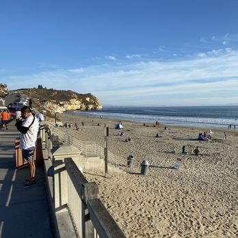 Avila Beach - Parking in front - Beaches Near Me - Avila Beach, California